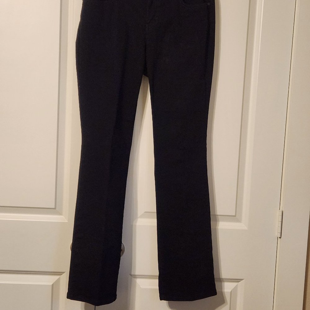 Style & Co curvy boot leg jeans,  size 8, black